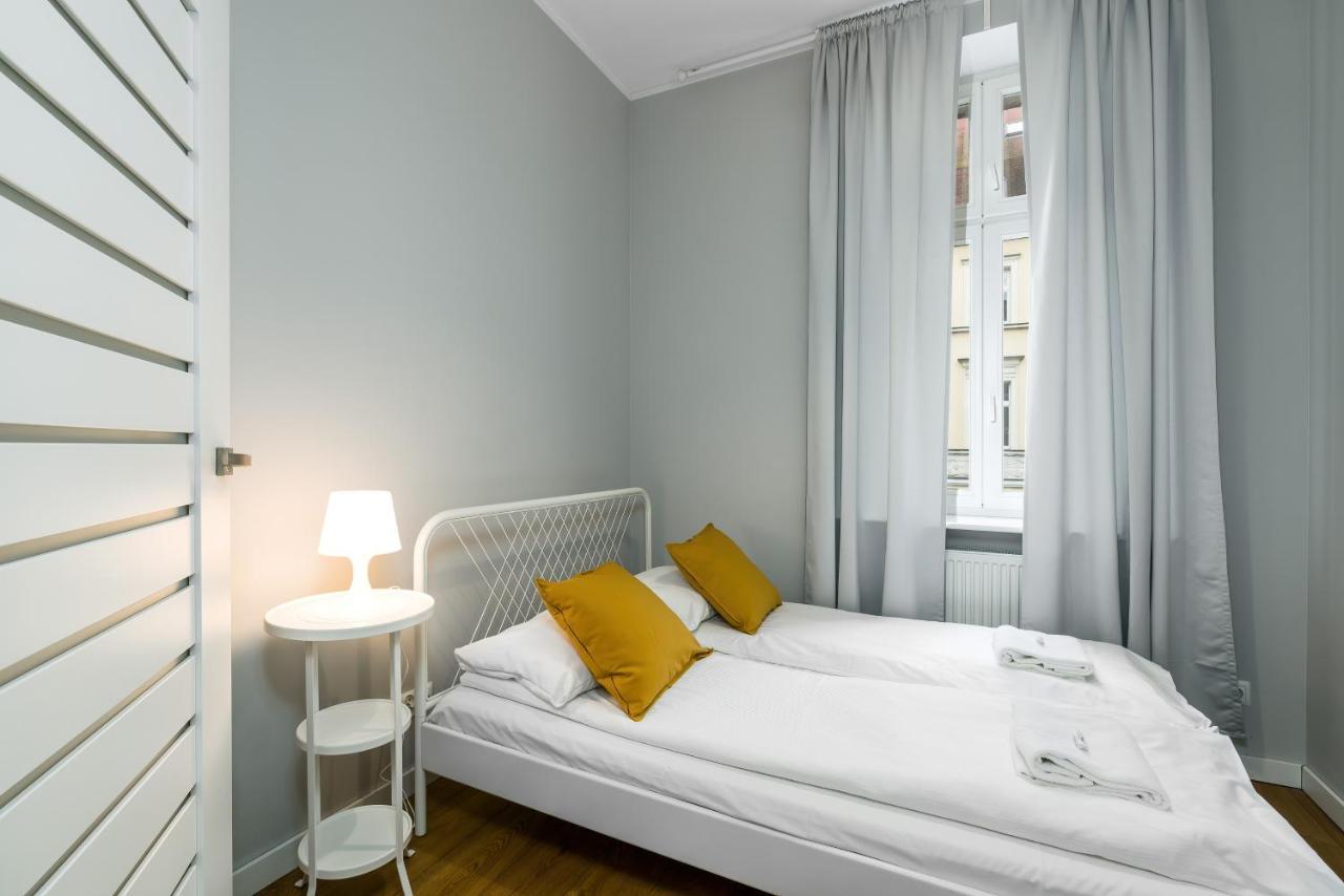 Old Town Apartment Garbary By Noclegi Renters 포즈난 외부 사진